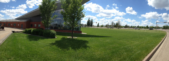 Grounds Maintenance Personnel (Commercial Lawn and Snow) in General Labour in St. Albert - Image 4
