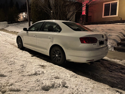 2014 VW Jetta in mint condition - original Calgary owner