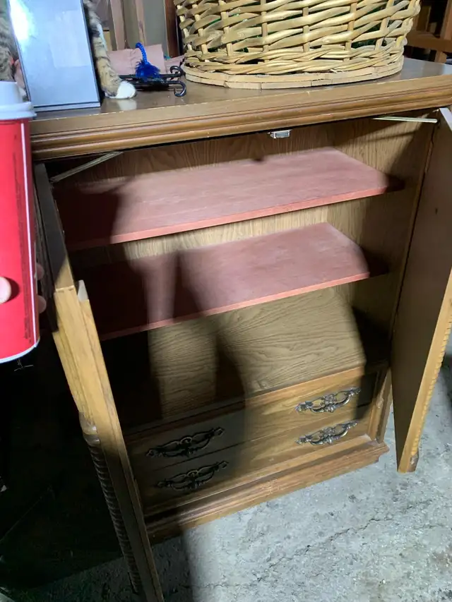 Vintage Wooden Tallboy Cabinet in Dressers & Wardrobes in Ottawa - Image 3