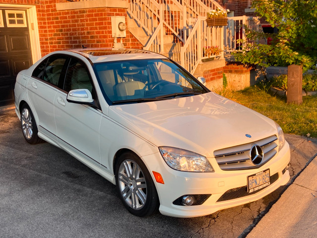 2009 Mercedes C300 4matic for sale!!! $6499obo in Cars & Trucks in Oakville / Halton Region - Image 2