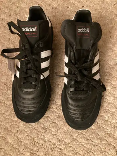 Adidas Indoor Soccer Shoes  - Size M4.5/W6-6.5 (brand new), View more