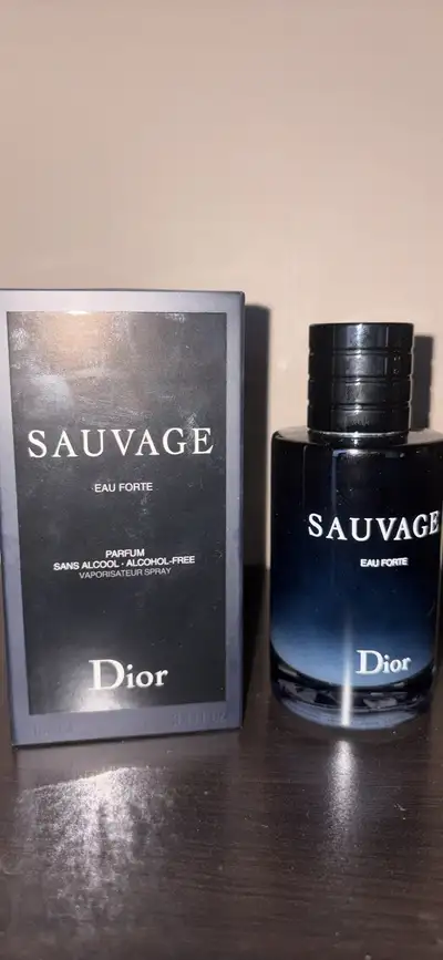 Dior sauvage eau forte 100ml Brand new only sprayed once