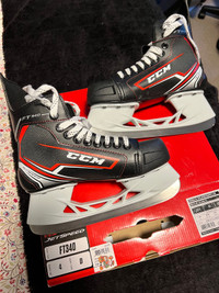 CCM New Youth Skates size 4D 