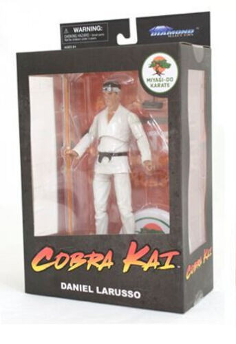 Diamond Select Toys Cobra Kai Daniel LaRusso Action Figure in Toys & Games in Hamilton - Image 2