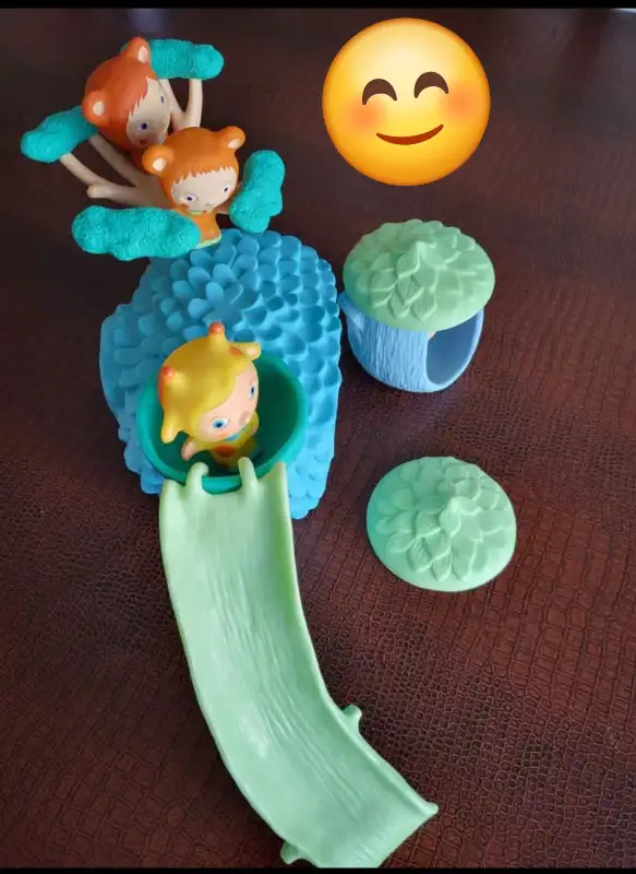 TOY SLIDE 5.00$ in Toys & Games in City of Montréal - Image 2