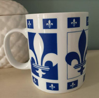 Vintage Gryphonware blue & white Fleur de Lis mug