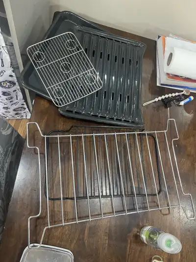 oven trays/ roasting pans , View more