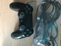 PlayStation 4 console à vendre / for sale