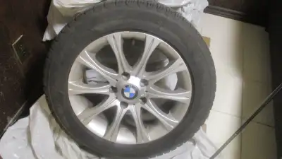 Winter Tires Michelin on rims. Very good condition. Like new . See photos for details. Tire size: 20...