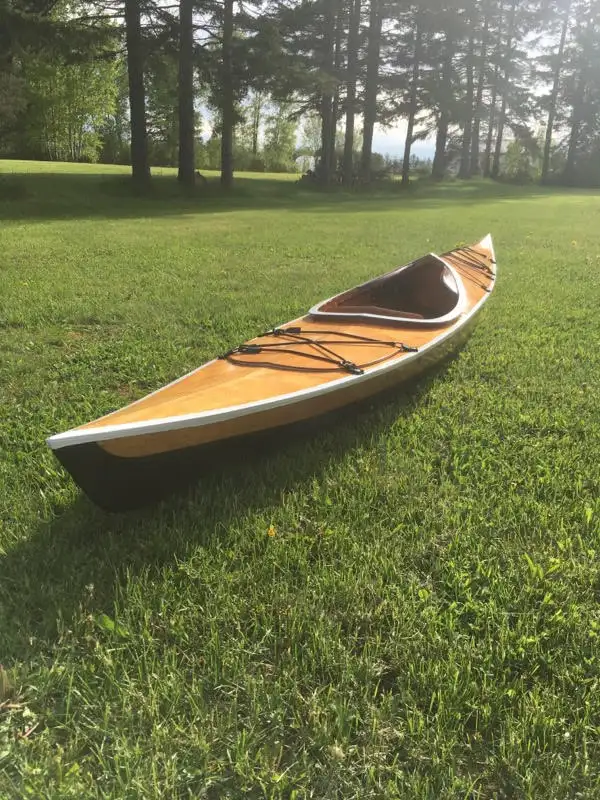 New 12 foot long wood kayak, only 27 lbs. in Canoes, Kayaks & Paddles in Sault Ste. Marie - Image 2