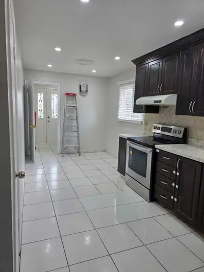 Semi House