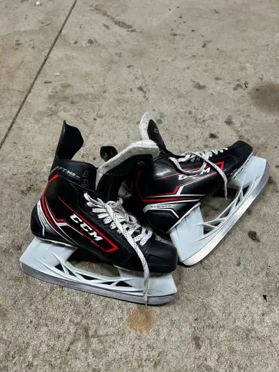 Hockey Skates w/ Super Feet Insoles, View more