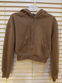 New Ambiance Cropped Hoodie ​ Delta/Surrey/Langley Greater Vancouver Area Preview