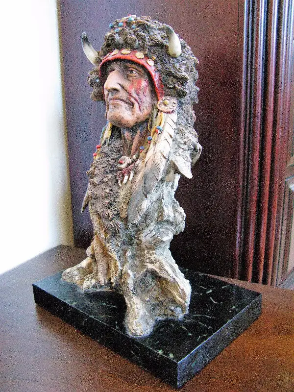 SIGNED Limited Edition Native American Warrior Bison Chief Bust in Arts & Collectibles in City of Halifax - Image 3