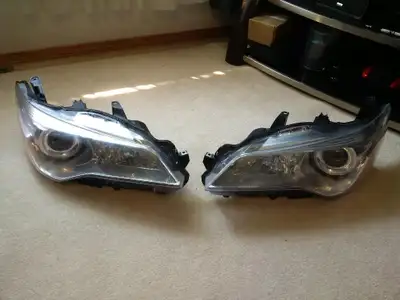 2017 Toyota Camry Left and Right Headlight Assembly, View more