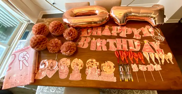 10th Birthday Decorations Party Set and Candles in Holiday, Event & Seasonal in Ottawa - Image 2