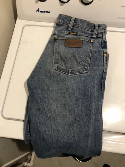 wrangler jeans, View more