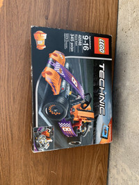  Lego Technic 42048 open box