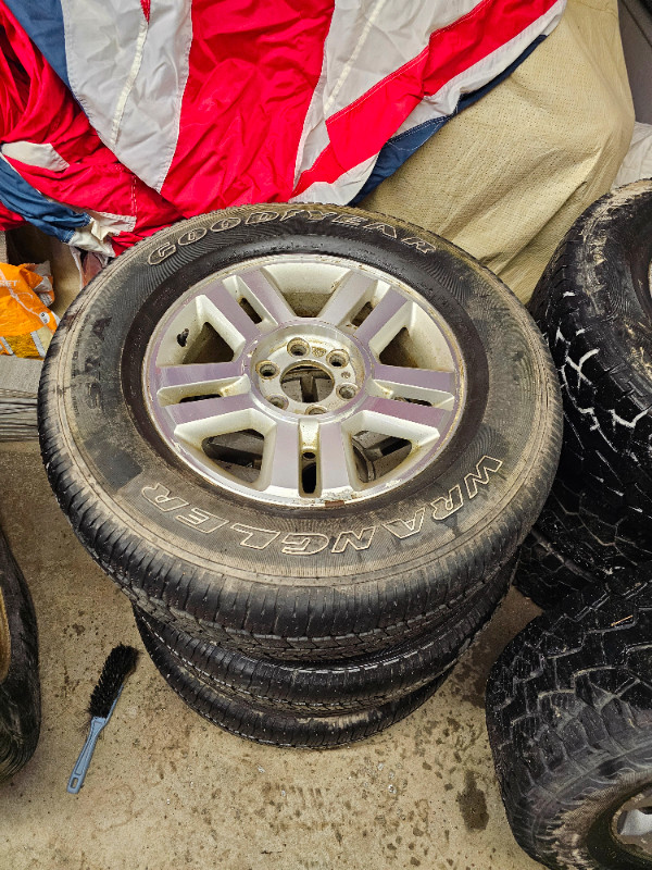 Ford rims and tires in Tires & Rims in Thunder Bay - Image 3