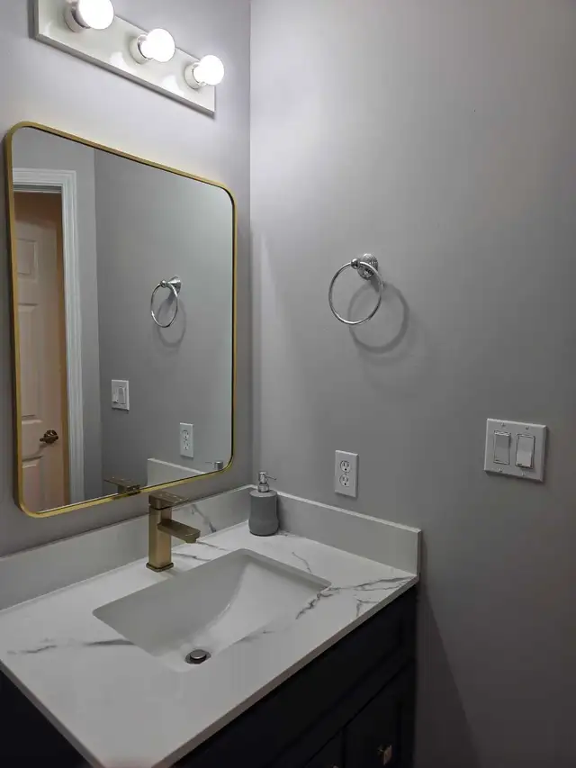 House for rent in Kitchener in Long Term Rentals in Kitchener / Waterloo - Image 8