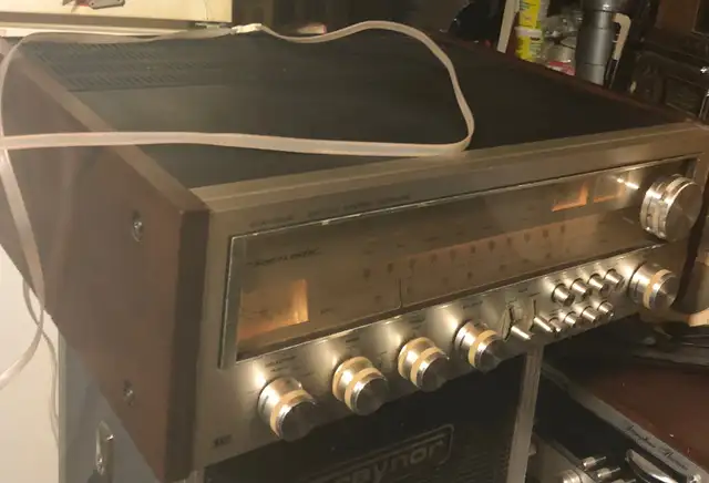 Realistic STA 2000 in Stereo Systems & Home Theatre in Oshawa / Durham Region - Image 3