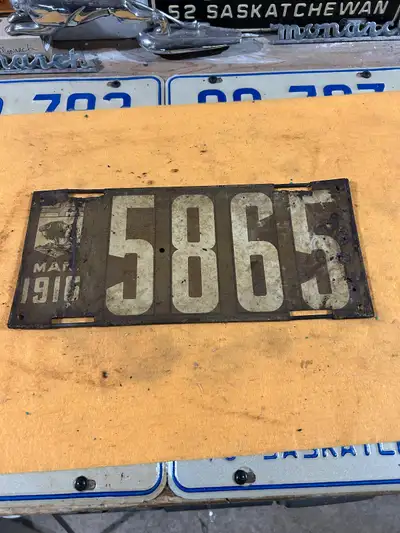 Manitoba 1916 license plate $400 would trade for Saskatchewan licence plates. Phone or text if inter...