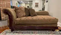 3 PC COUCH SET (Pillows included)