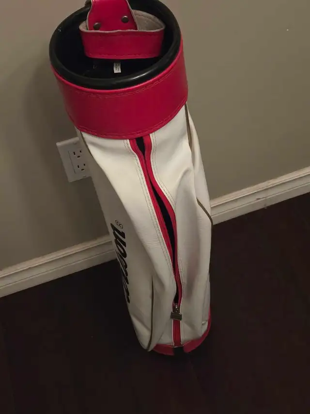 Vintage Wilson Sunday Youth Carry Golf Bag Nylon 32" White Red in Golf in St. Catharines - Image 7
