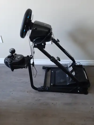 Logitech G29 wheel and shifter with stand, View more