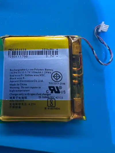 Selling AEC353535 (350mAh/1.29Wh) 3.7V Lithium Polymer Battery, in excellent working condition. JST...