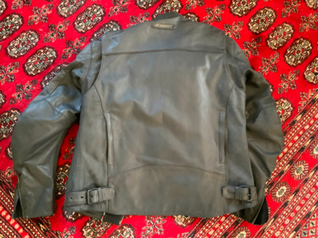 Joe Rocket Power Glide Leather Jacket Size XL in Street, Cruisers & Choppers in St. Albert - Image 2