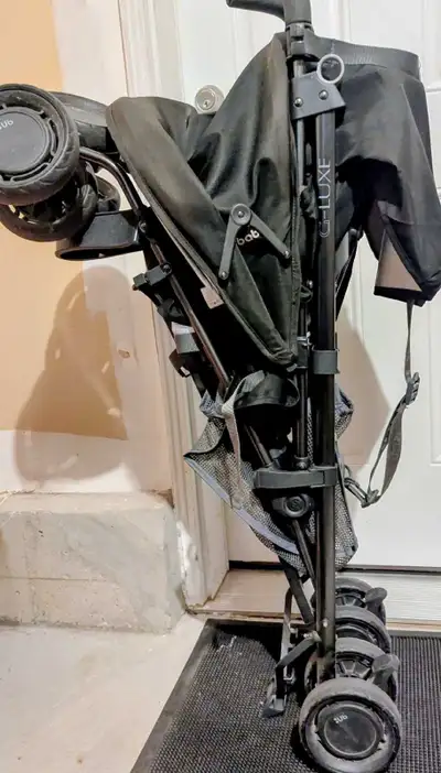 Uppababy Gluxe stroller, View more