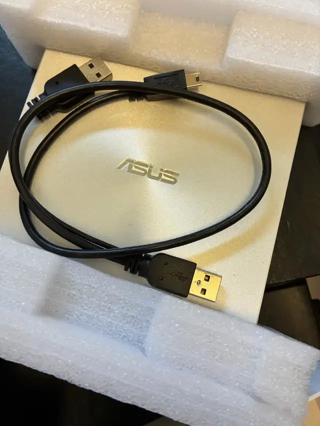 ASUS ZenDrive in Laptop Accessories in Kitchener / Waterloo - Image 5