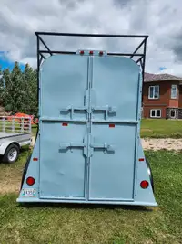 Horse Trailer for rent 
