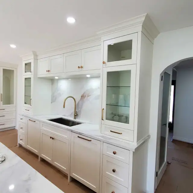 Custom Kitchen Cabinetry 64329993763970123