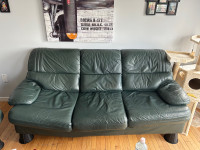Green Leather Couch (*broken frame*)