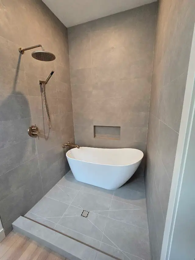 Bathroom Renovations - Financing available62865710770947121