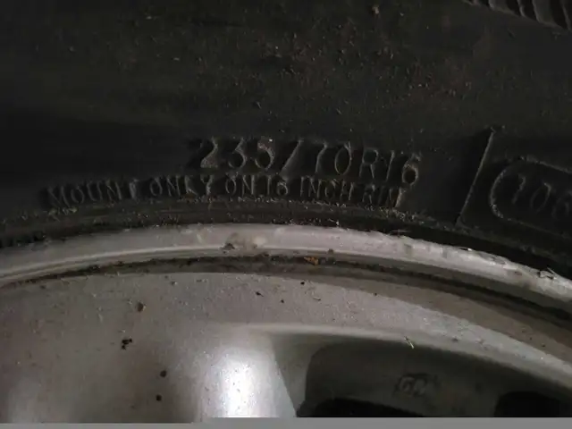 235/70R17 Avalanche xtreme winter tires  in Tires & Rims in Grand Bend - Image 2
