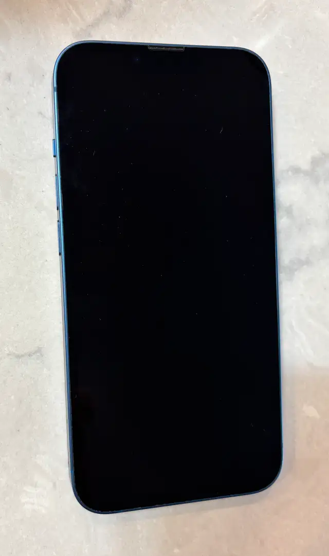 iPhone 13 in Cell Phones in Ottawa - Image 3