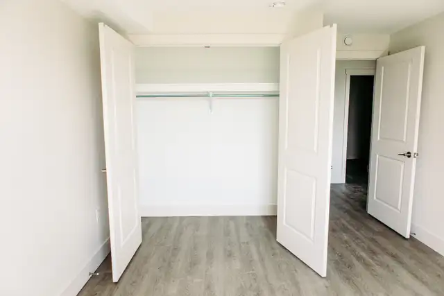 Top floor corner with a beautiful view at 547 Cliffe St Dec 2026 in Long Term Rentals in Fredericton - Image 5