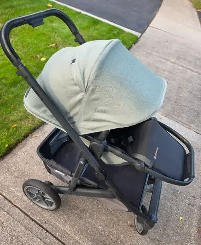 Uppababy Cruz V2 stroller and V3 bassinet, View more