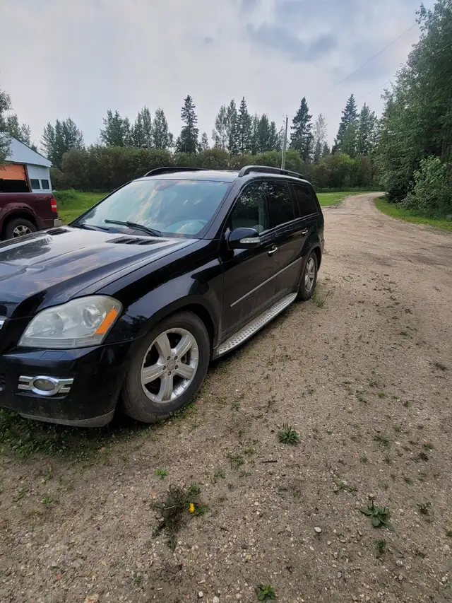 2008 Mercedes GL320 parts car