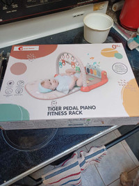 Babies Tiger Pedel Piano Fitness Rack