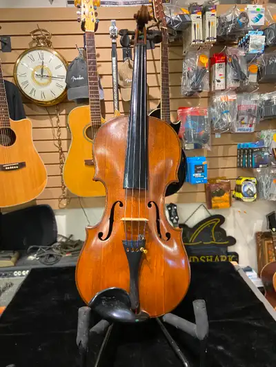 For sale is a Marcus Stainer Copy 4/4 Violin NO BOW (Please bring a bow if you would like to test)....