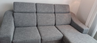 Sofa sectionel  comme neuf