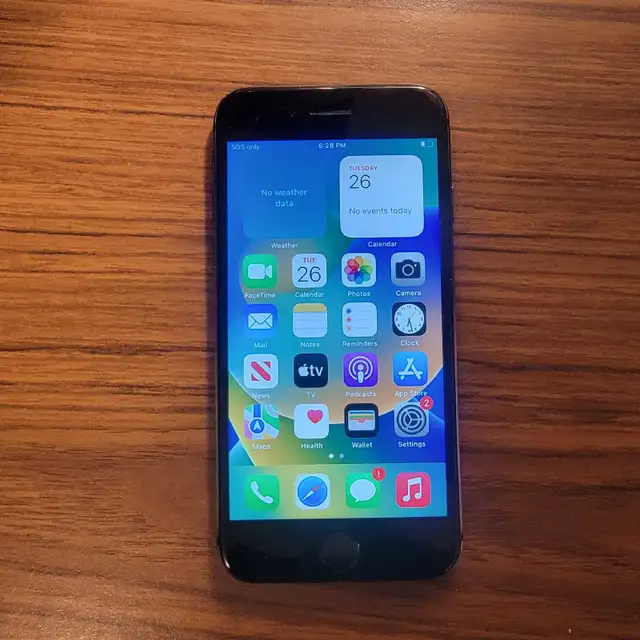 iphone 8 64gb - read in Cell Phones in Vernon - Image 2