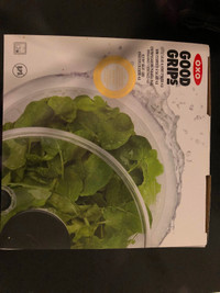OXO Good Grips Salad Spinner, brand new