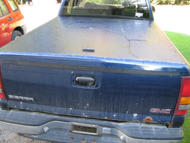 TONNEAU COVERS !   fit  1999 - 2007 Chev / GMC 6 1/2 ' box in Other Parts & Accessories in Stratford - Image 2