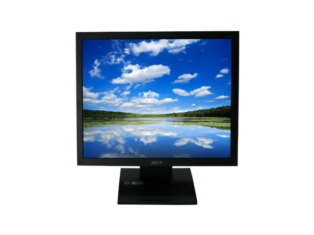 Acer V173 Djb 17-Inch LCD Monitor - Black dans Moniteurs  à Ville de Montréal - Image 2