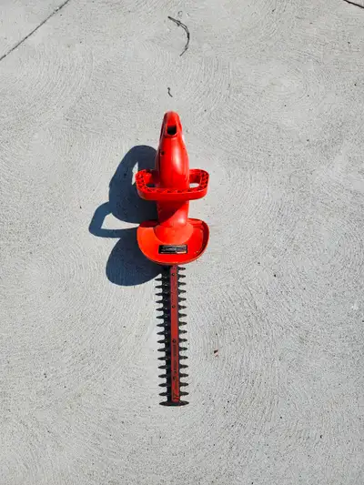 Black n Decker Hedge Trimmer, View more